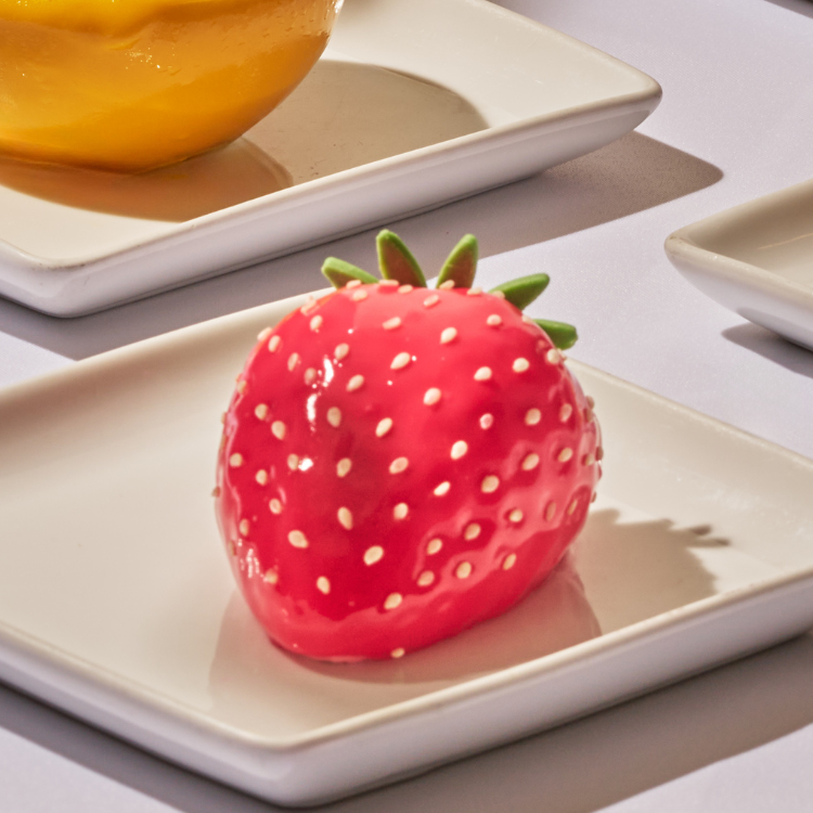 Fraises au Rose (Price Per Piece)